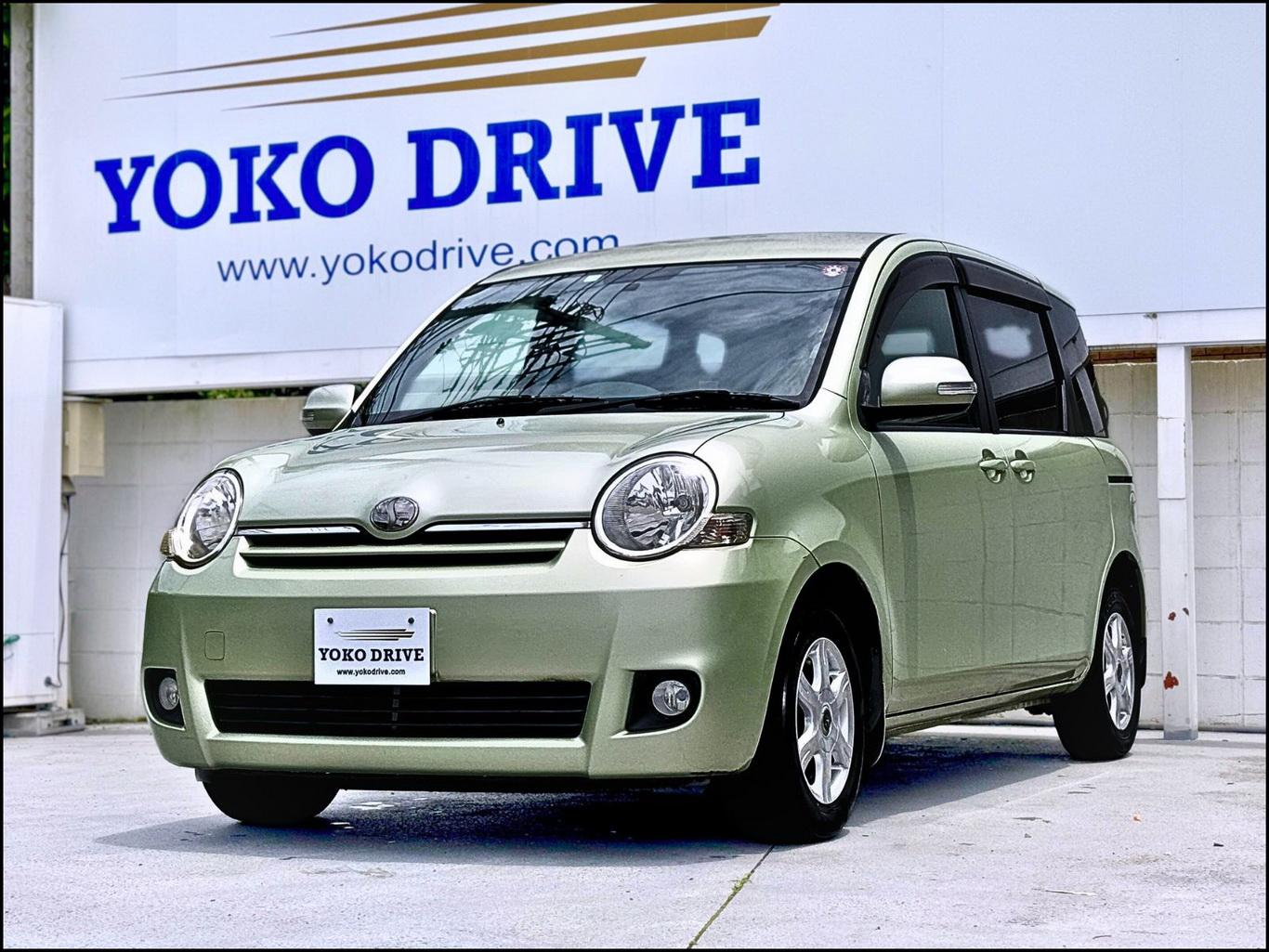 Toyota Sienta X Grade - Apple CarPlay